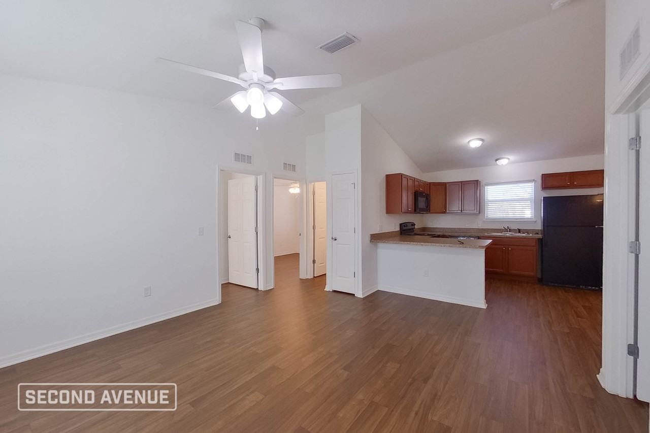 9 Ash Trl - Photo 2 of 28