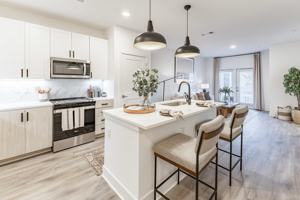 featured image of 7235 Memorial Pkwy Nw