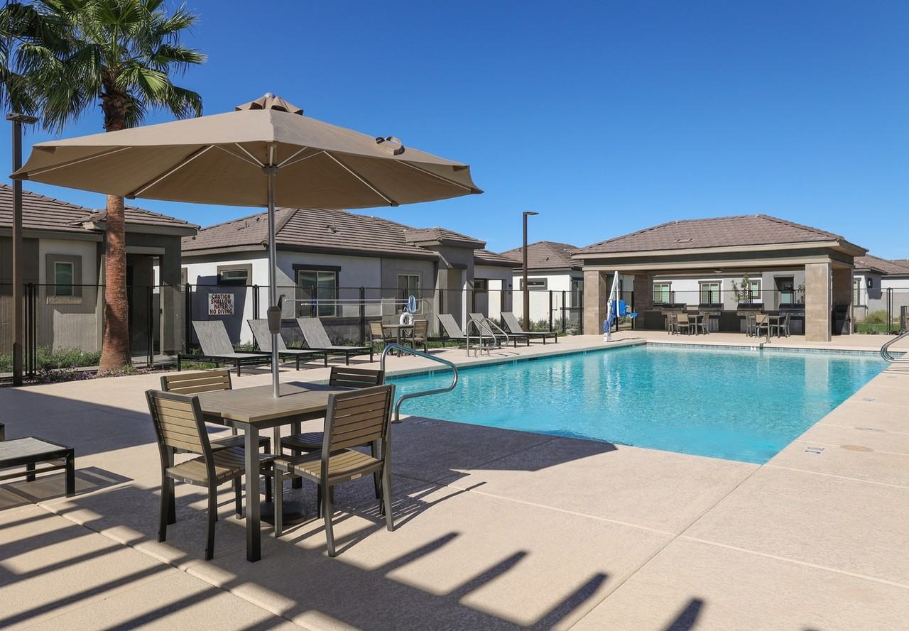 Hampton Edison - Photo 7 of 38