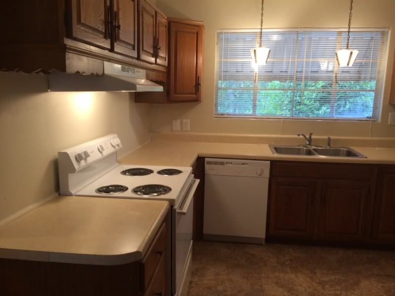 2557 Wheeless Rd - Photo 3 of 7