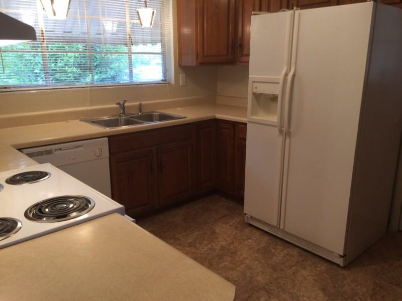 2557 Wheeless Rd - Photo 4 of 7