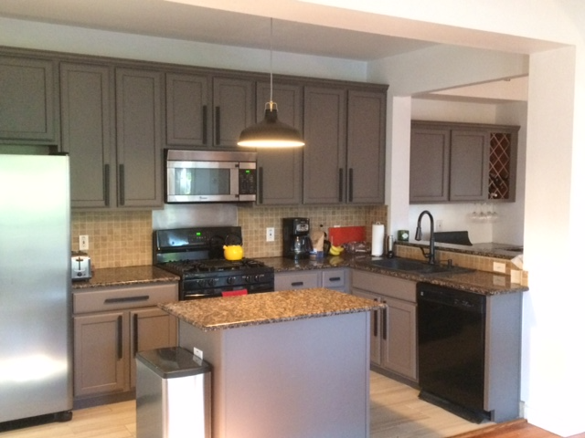 1807 Walnut Ave - Photo 2 of 13