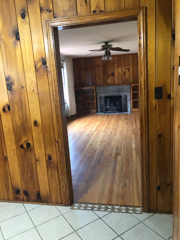 100 Lowry Ln - Photo 7 of 11