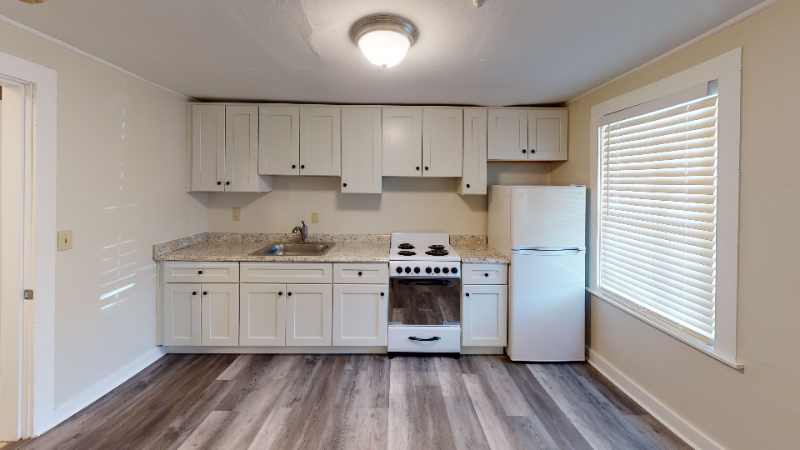 187 West St #14 - Photo 2 of 9