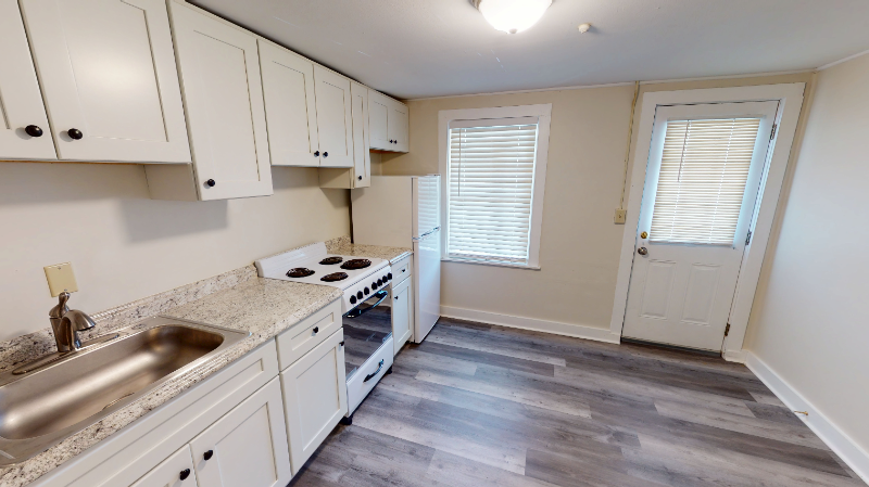 187 West St #14 - Photo 3 of 9