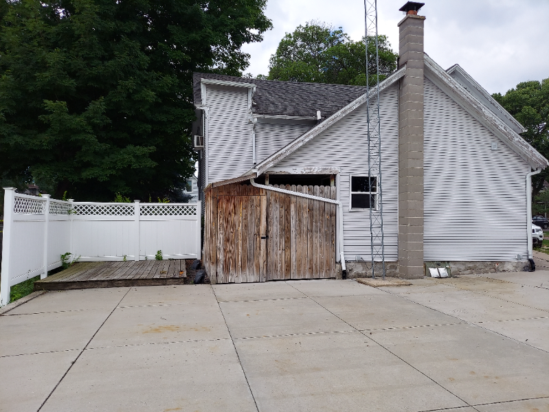 615 Lake St #617 - Photo 2 of 12