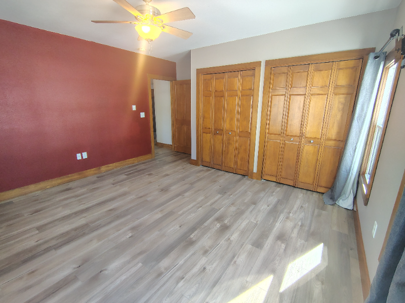 615 Lake St #617 - Photo 3 of 12
