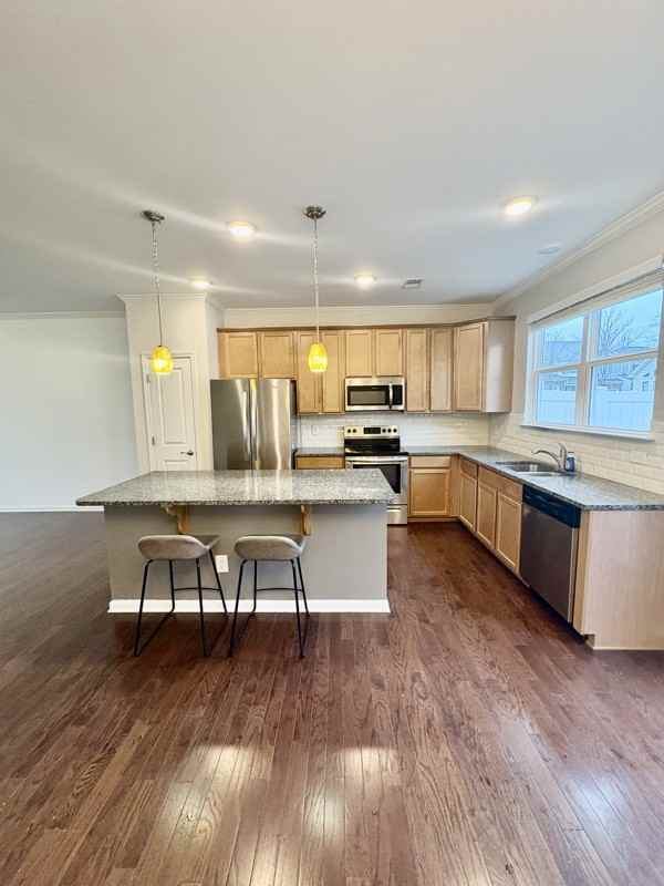 456 Spring Gardens Dr - Photo 3 of 13