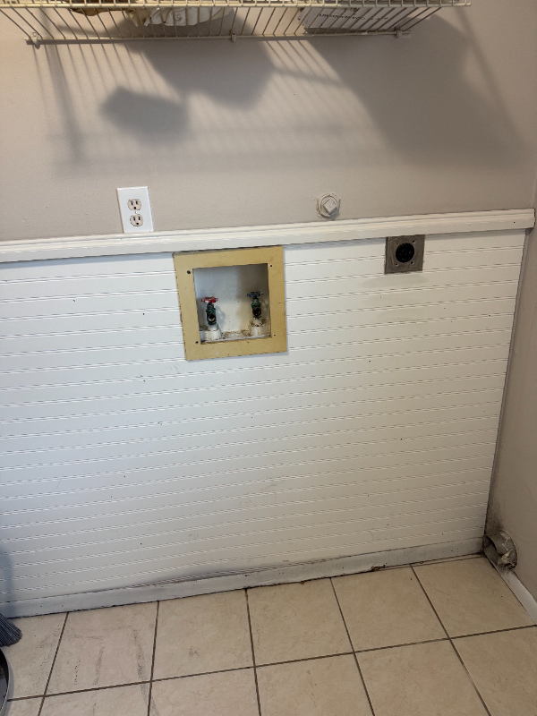 1131 Redbluff Dr #C - Photo 6 of 11