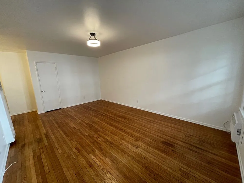 1124 Glenville Dr #2 - Photo 2 of 13