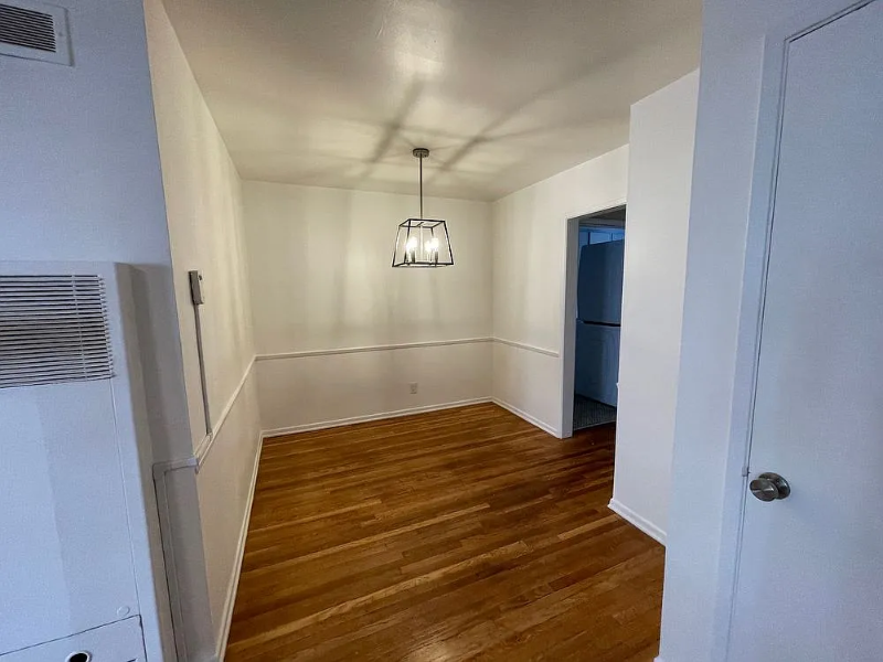 1124 Glenville Dr #2 - Photo 3 of 13