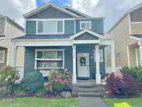 4424 Edgewater Blvd Ne - Photo 1 of 1