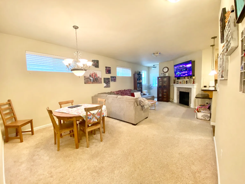 4424 Edgewater Blvd Ne - Photo 5 of 20