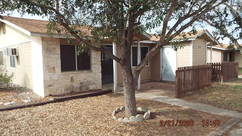 8230 Glen Mont #4 - Photo 2 of 13