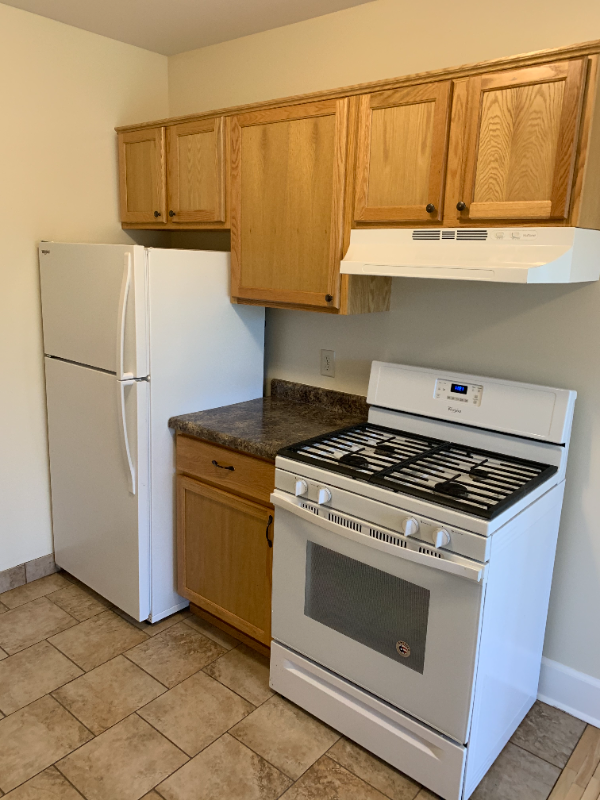 1186 Grand Ave #11 - Photo 5 of 9