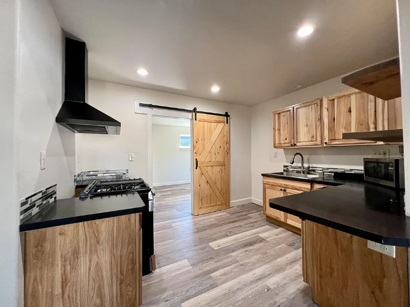 61555 Alstrup Rd #A - Photo 5 of 10