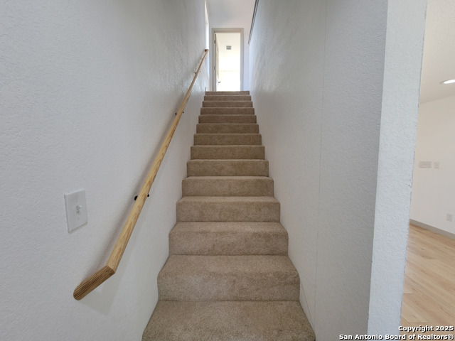 120 Henry St - Photo 7 of 15