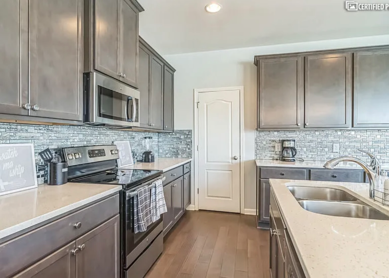 7731 Cabrini Pl - Photo 3 of 20