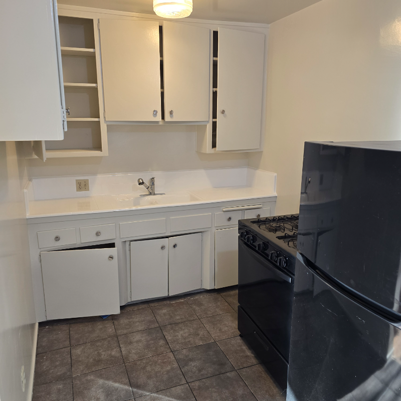 1424 Colby Ave #3 - Photo 7 of 7