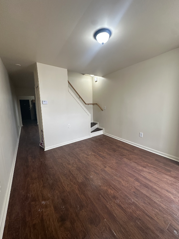 3332 Frederick Ave - Photo 2 of 15