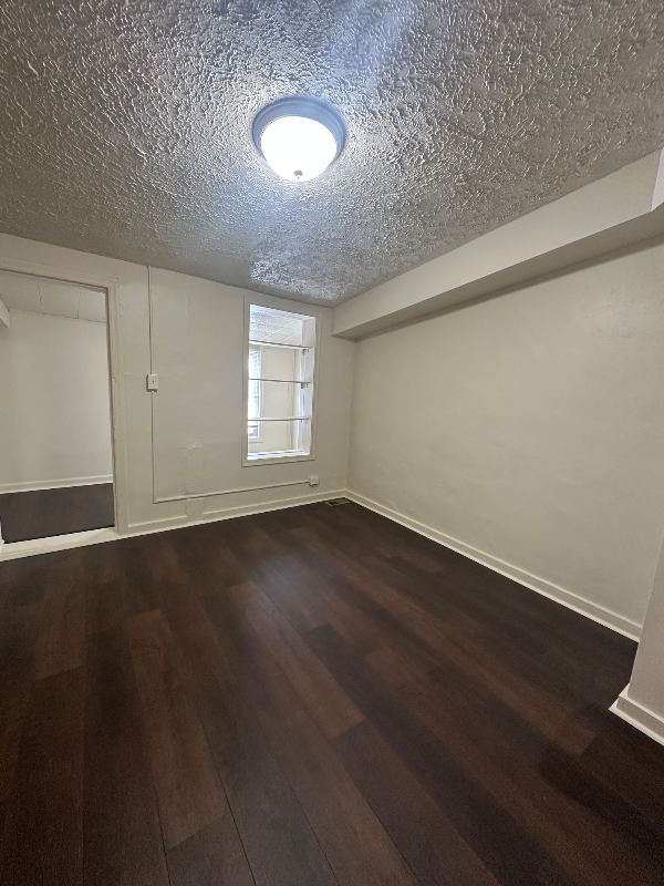 3332 Frederick Ave - Photo 5 of 15