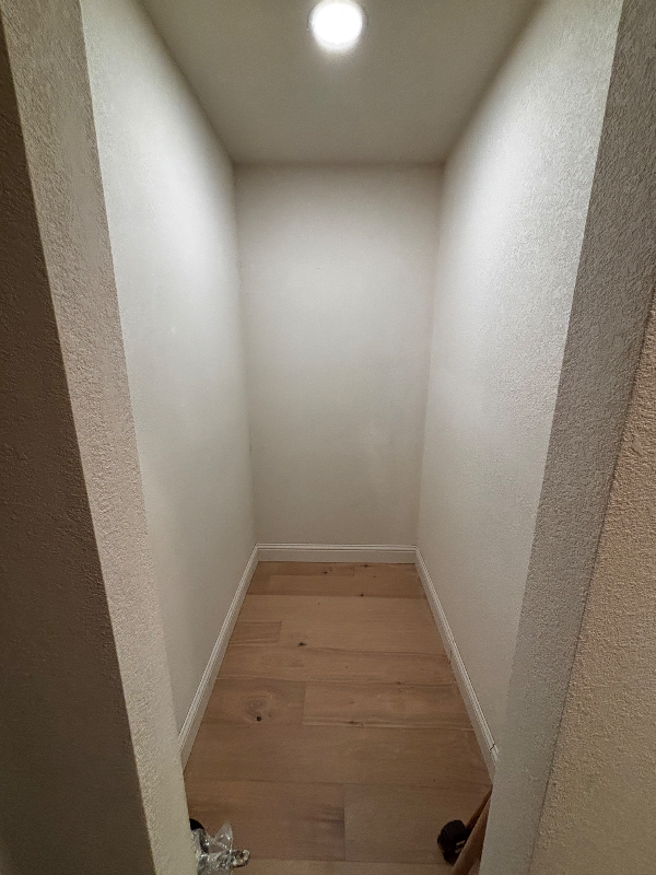 9032 Howell Ln - Photo 7 of 14