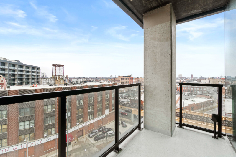 1450 W Randolph St - Photo 3 of 15