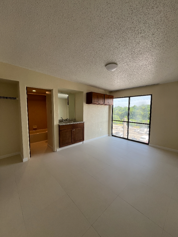 2715 Cherry Rd #2407 - Photo 7 of 11