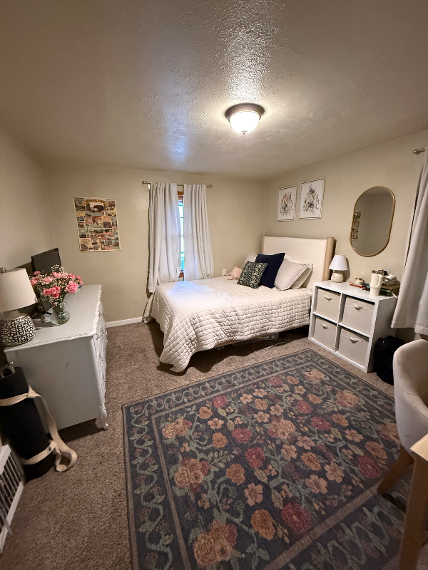 5230 Newton St - Photo 6 of 14