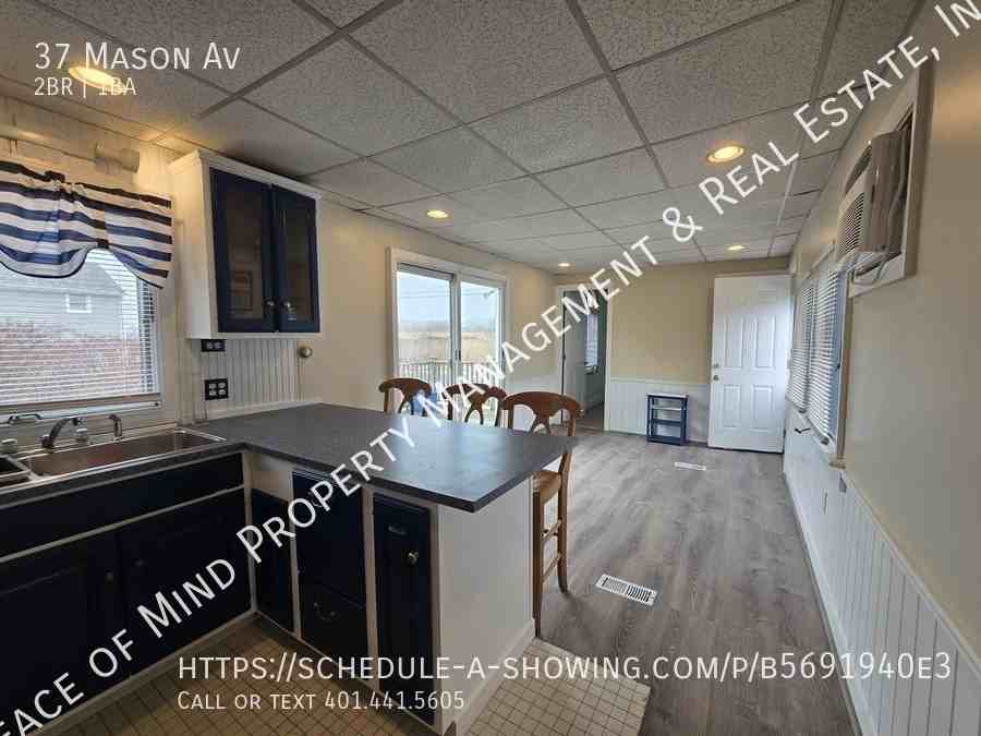 37 Mason Ave - Photo 3 of 30