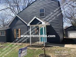 featured image of 322 N Main St