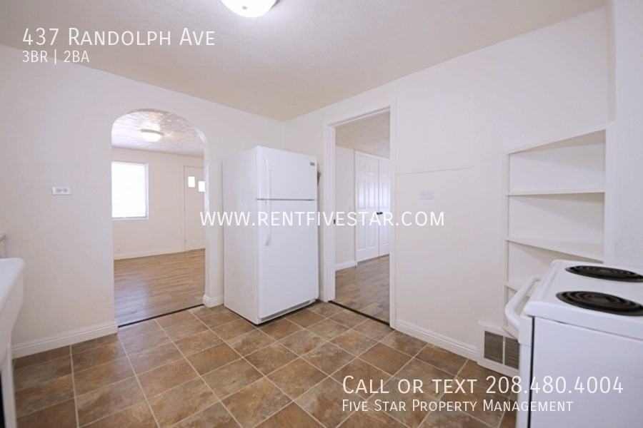 437 Randolph Ave - Photo 6 of 28