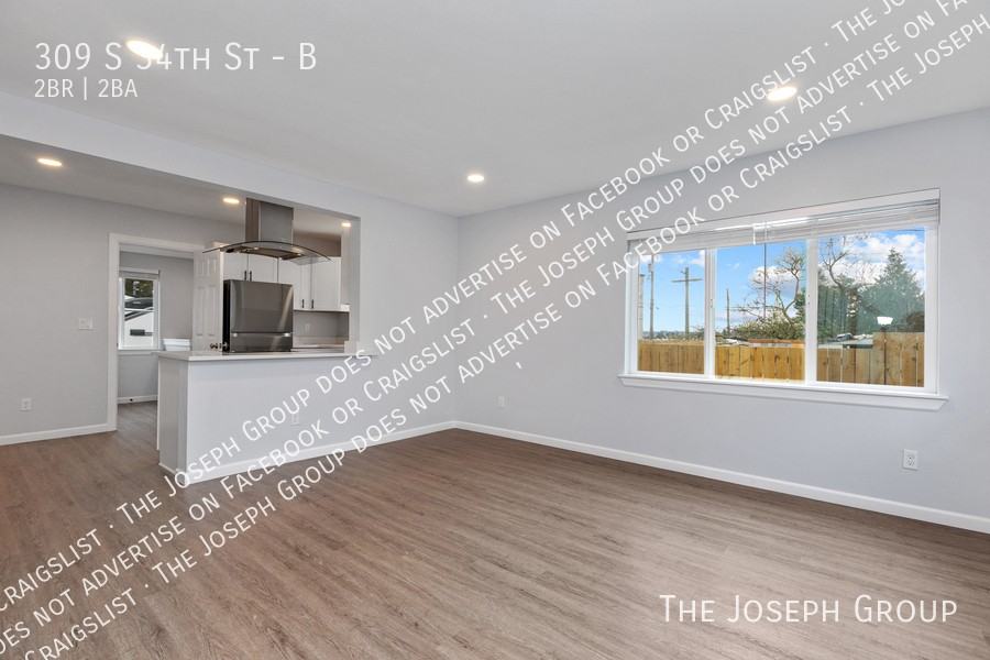 309 S 34th St #B - Photo 2 of 24