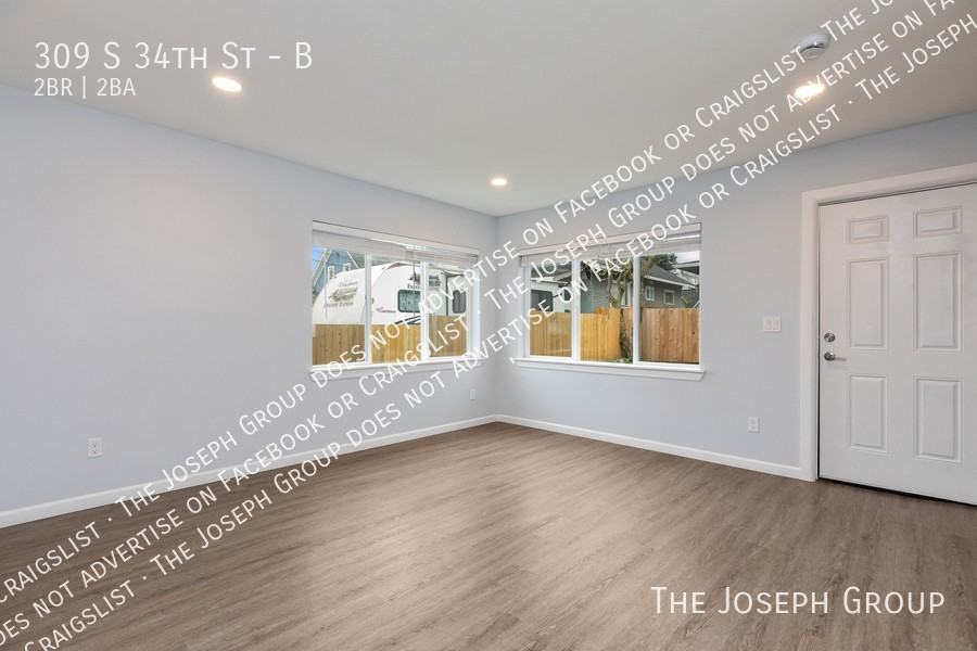 309 S 34th St #B - Photo 5 of 24