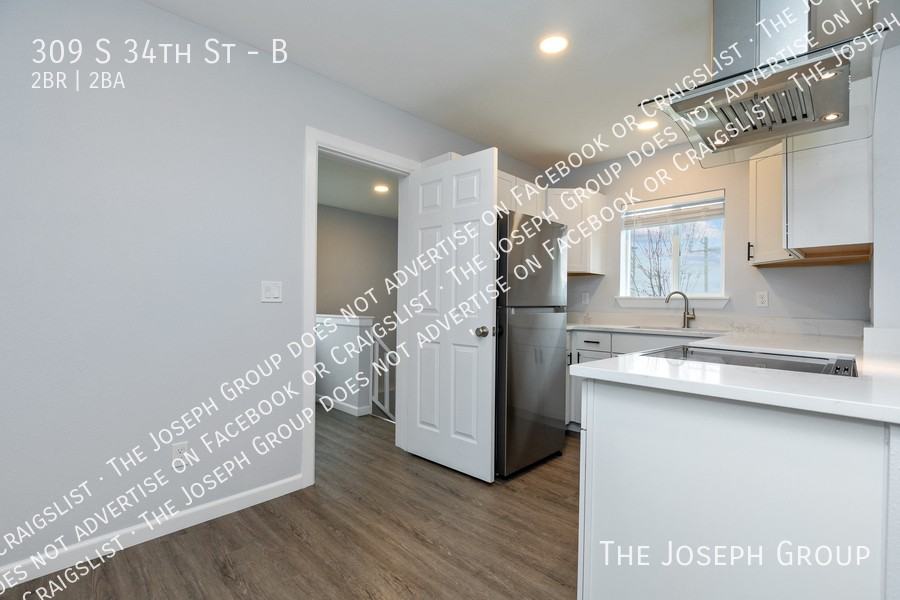 309 S 34th St #B - Photo 6 of 24