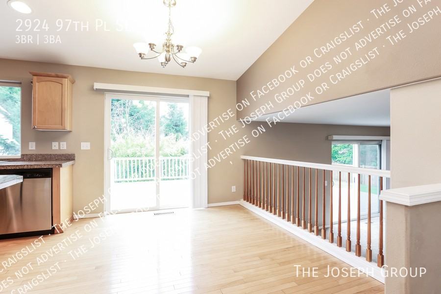 2924 97th Pl Se - Photo 6 of 32