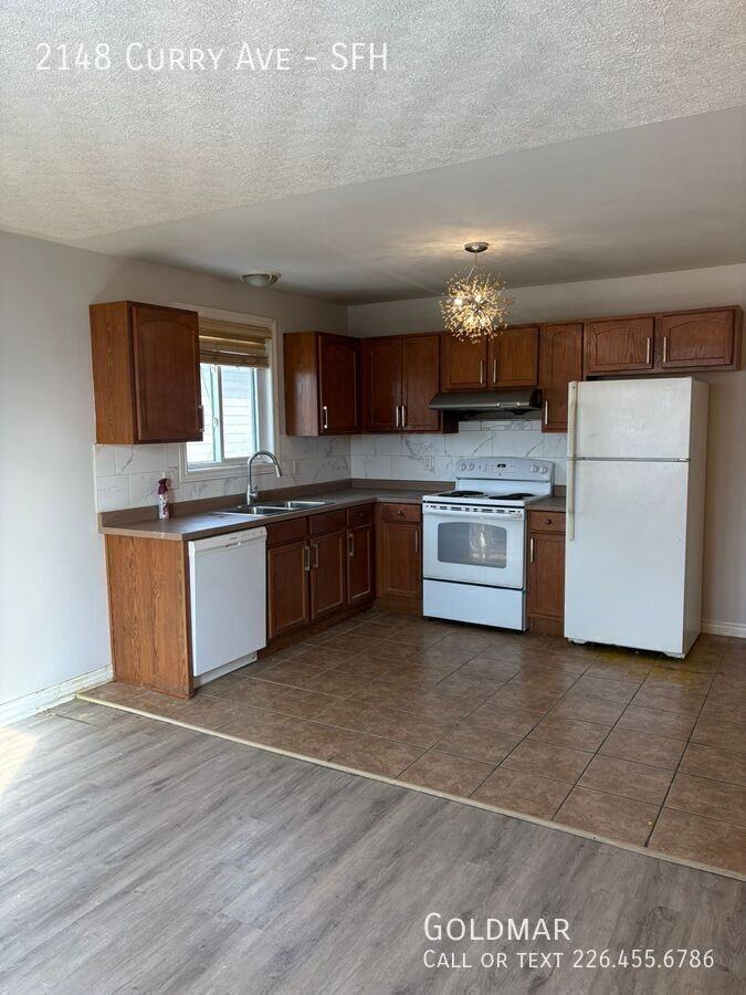 2148 Curry Ave #SFH - Photo 2 of 14