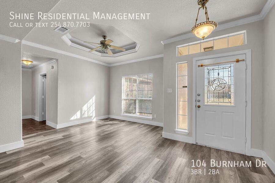 104 Burnham Dr - Photo 2 of 13