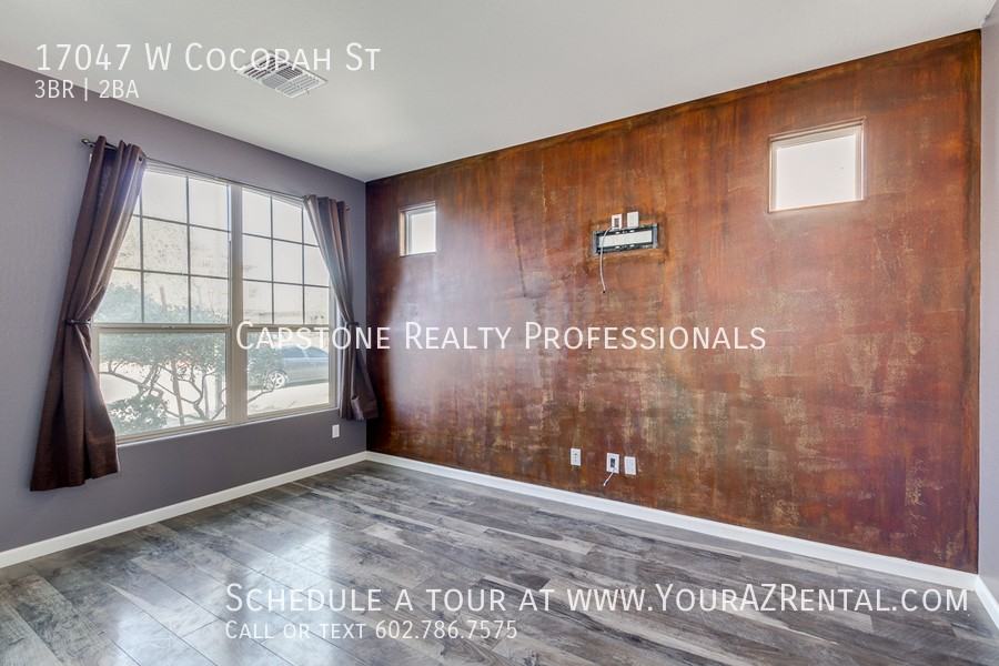 17047 W Cocopah St - Photo 4 of 20