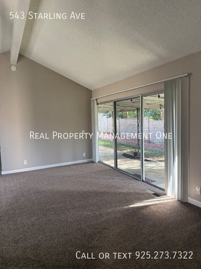 543 Starling Ave - Photo 5 of 26