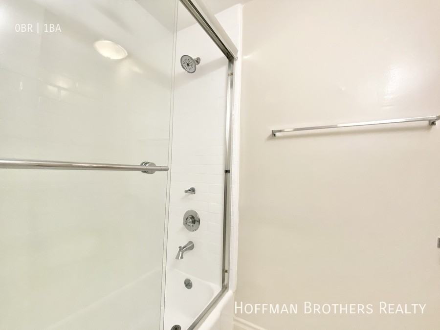 1134 N Ogden Dr #3 - Photo 5 of 6