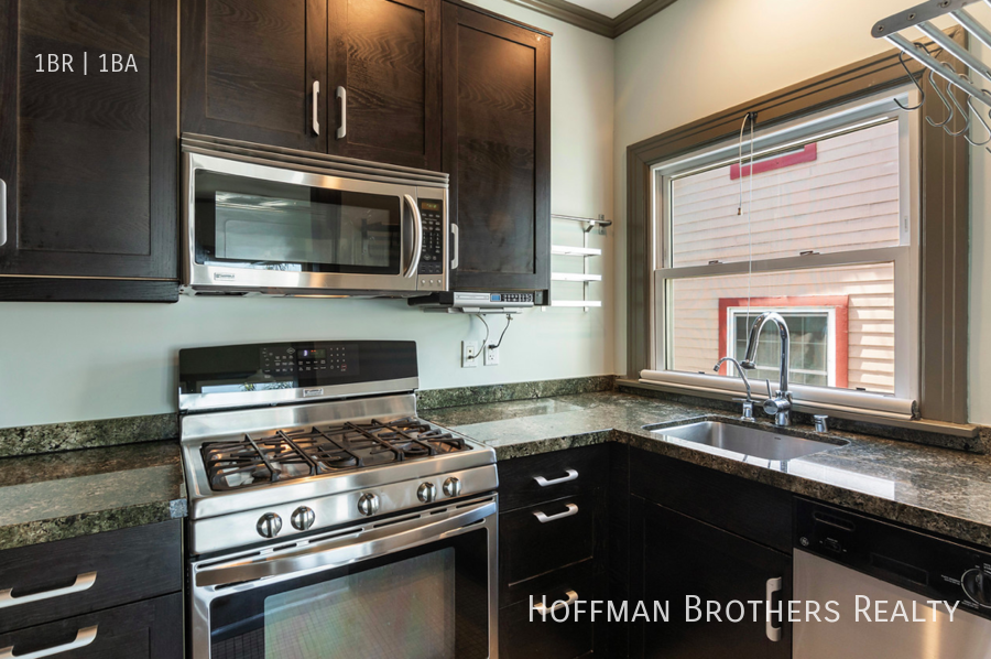 254 S Vendome St #7 - Photo 5 of 10