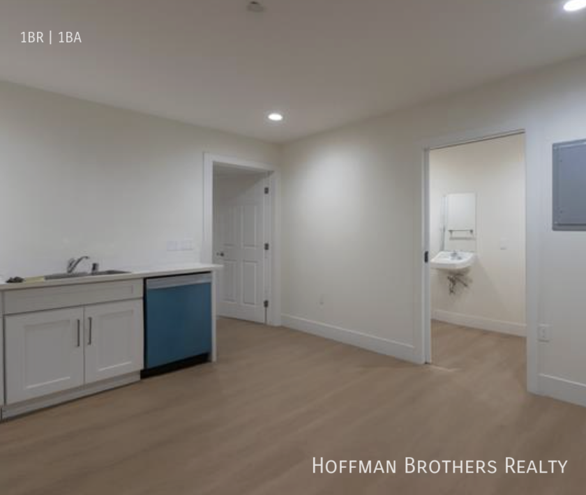 7311 S Broadway - Photo 3 of 8