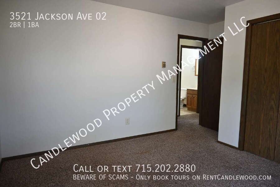 3521 Jackson Ave - Photo 6 of 12