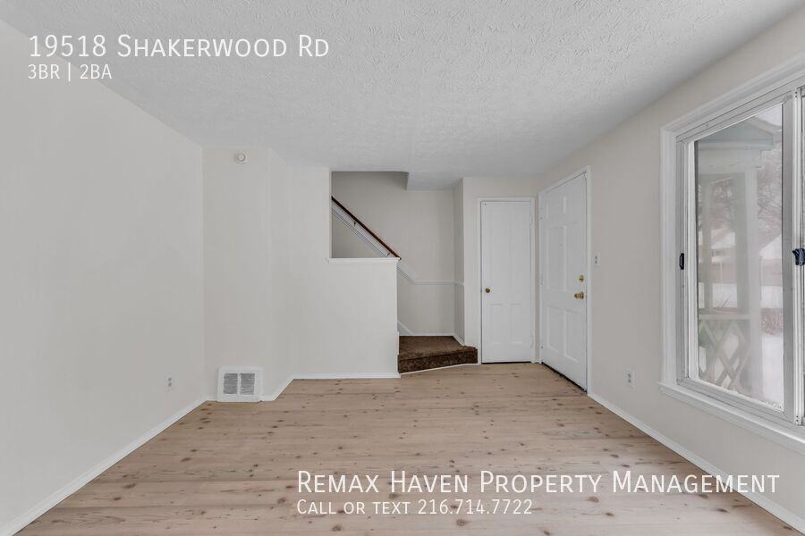 19518 Shakerwood Rd - Photo 4 of 26