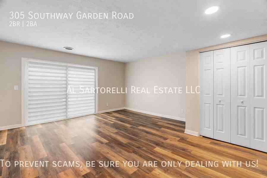 305 Southway Garden Rd - Photo 2 of 29