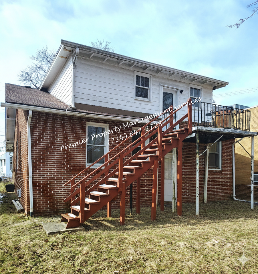 903 23rd Street - Photo 2 of 25