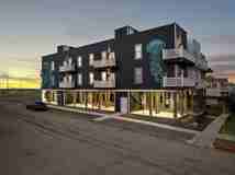 801 Avenue K, Unit F - Photo 1 of 1