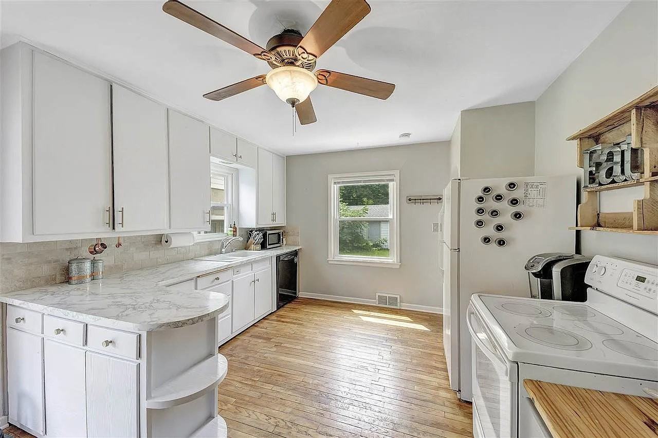 524 La Plant Street - Photo 7 of 22