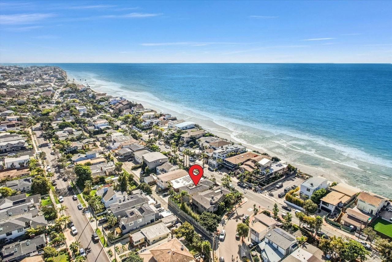 323 Neptune Avenue - Photo 2 of 29